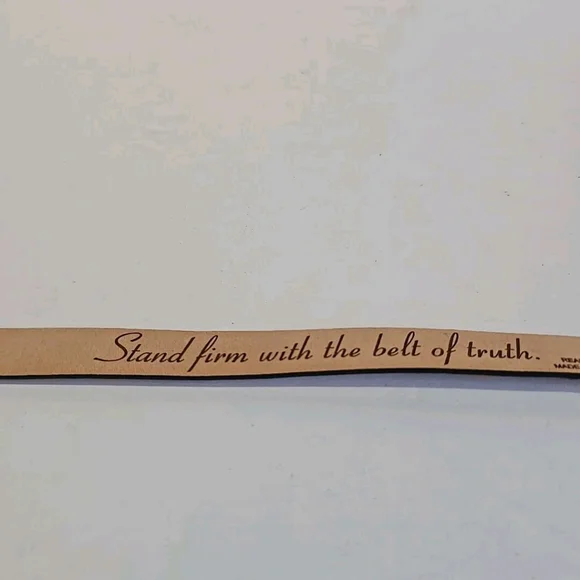 John Fluevog Ladies Leather Belt Purple Angel Buckle Size 36 - Picture 5 of 9